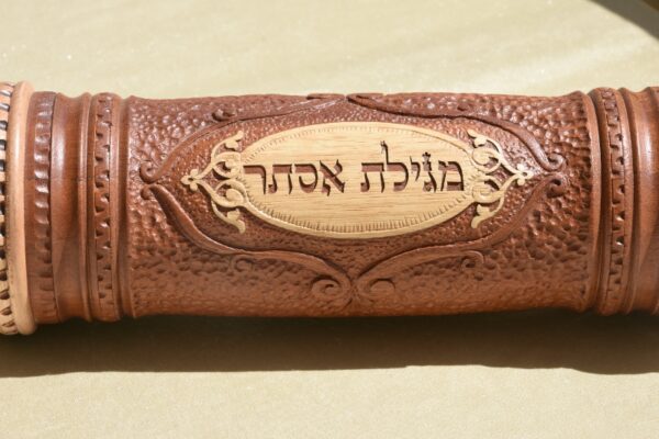 מג-גילוף-שילוט-4-800x533-2.jpg
